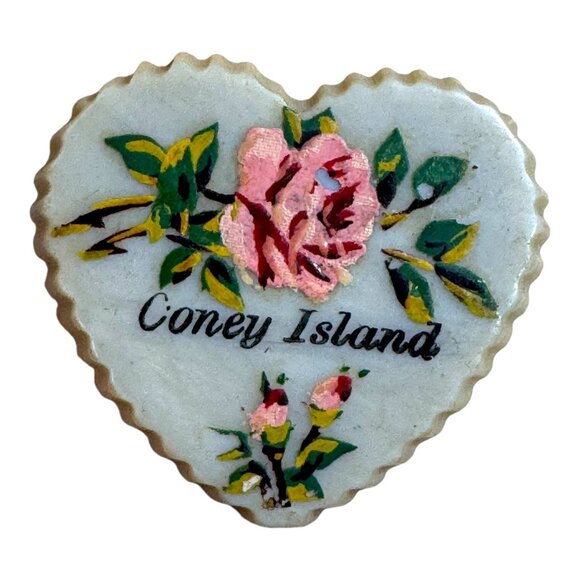 Vintage Heart-Shaped Hand-Painted Coney Island Souvenir Pin Brooch Floral Design - Picture 2 of 5